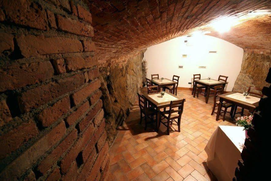 蒙特圣萨维诺Baldovino Di Monte住宿加早餐旅馆 外观 照片